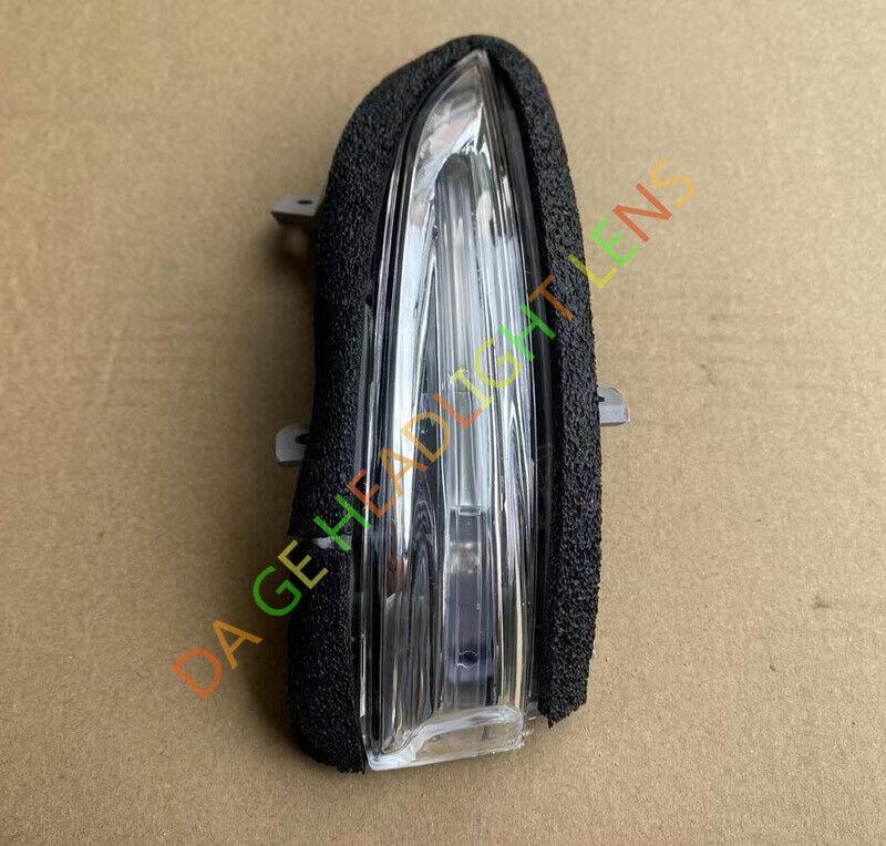 Replacement turn signal light for the right-side rearview mirror of for Lexus GX460 2010-2024