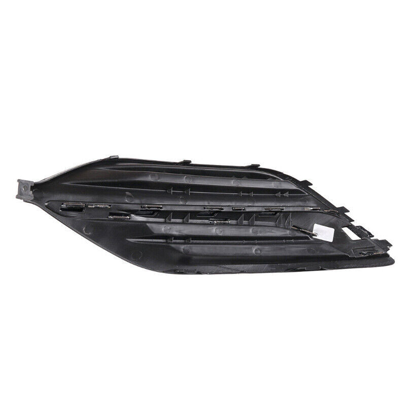 Right front fog light bezel trim cover for Buick Regal Sportback 2018-20