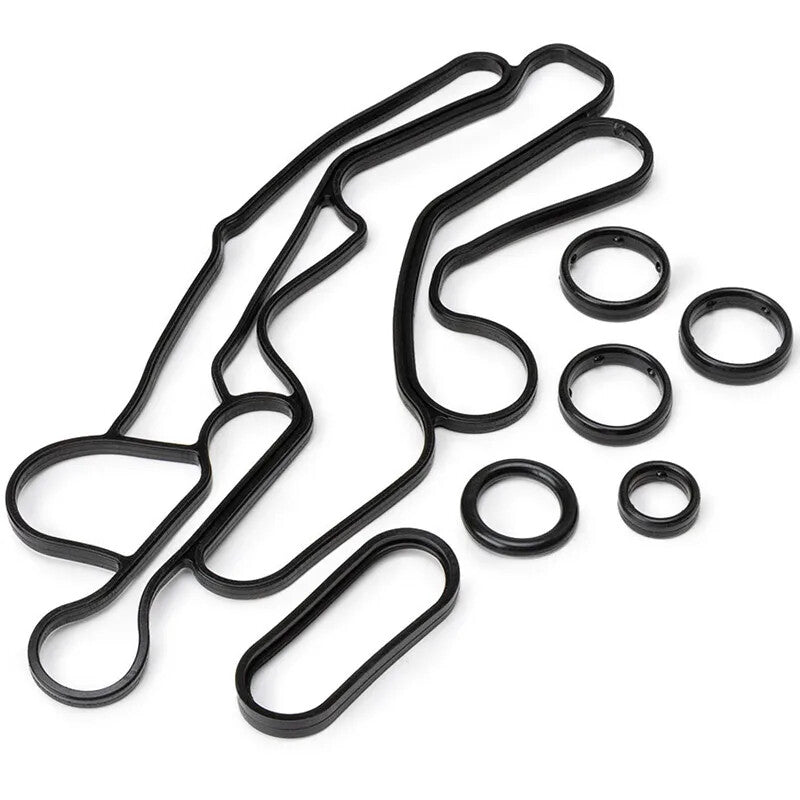 LR040738 is a gasket and O-ring for the oil cooler of a for Land Rover Discovery for Range Rover 3.0L.