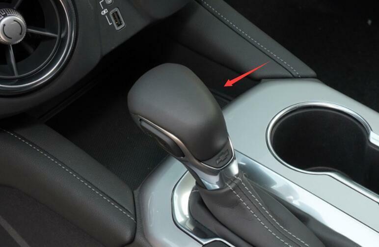 Carbon Fiber Central Console Gear Shift Knob Trim Fit for Chevrolet Blazer 19-21