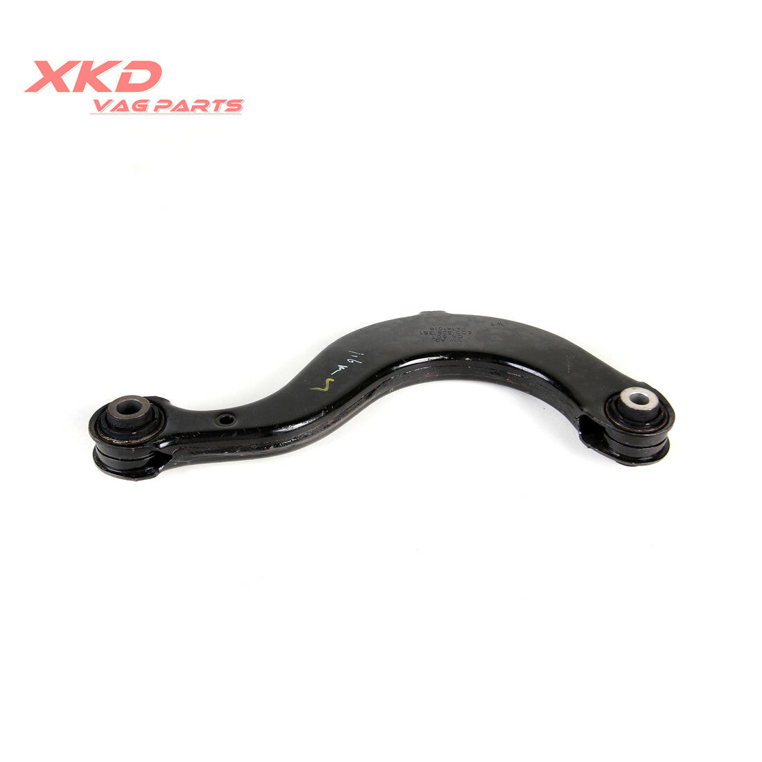 The rear upper control arm is suitable for Volkswagen Beetle, CC, EOS, for Audi A3, S3, and Q3.