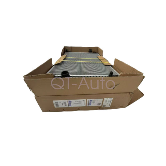 Radiator LR034553 is suitable for Land Rover for Range Rover Sport Discovery.