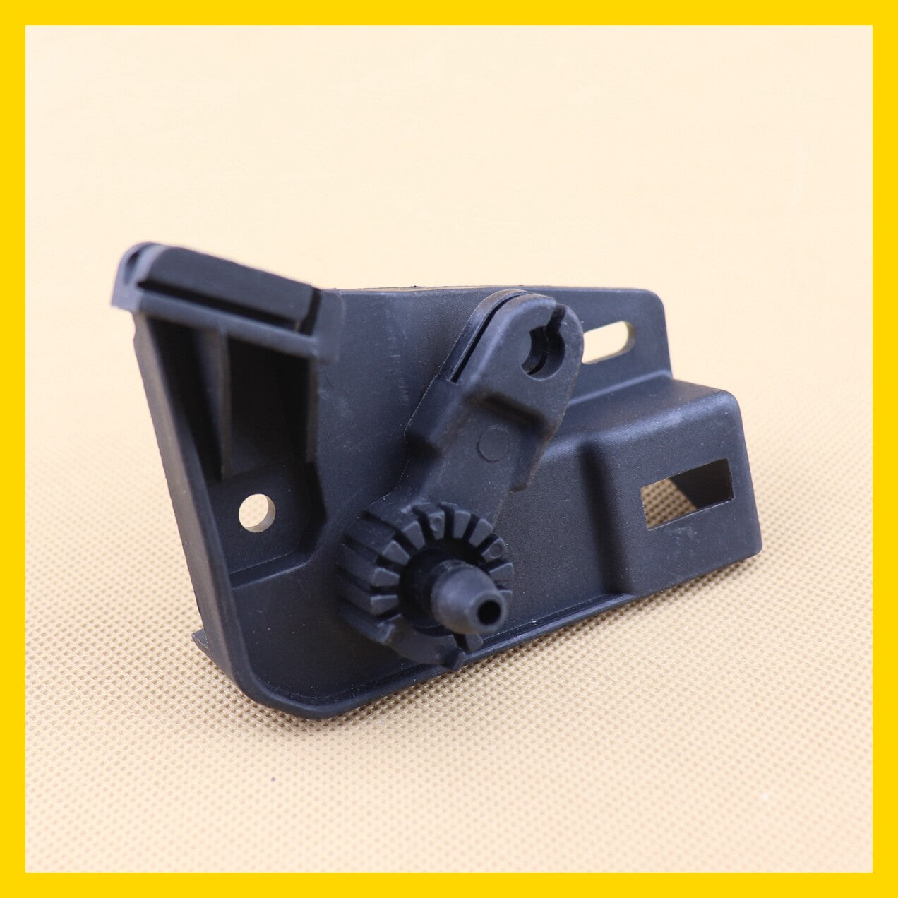 The new 1T1823633B Bonnet release handle bracket is suitable for Volkswagen CADDY (04-16) and TOURAN (03-16).