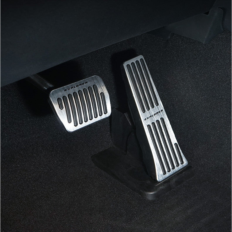 Foot-operated gas brake pedal, silver automatic accessory, suitable for Ford Explorer 2020 AT
