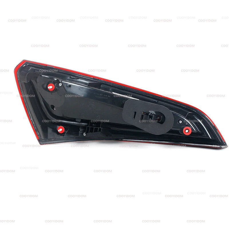 Taillights: Right rear brake stop indicator light applicable to for Audi Q5 2013 - 2017
