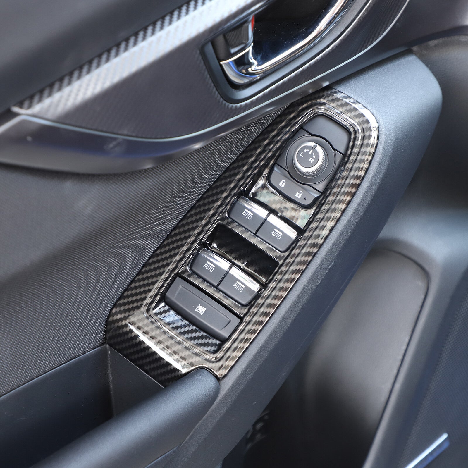 Silver alloy center shift gear selector button decal protective cover for Jaguar XF 12-15