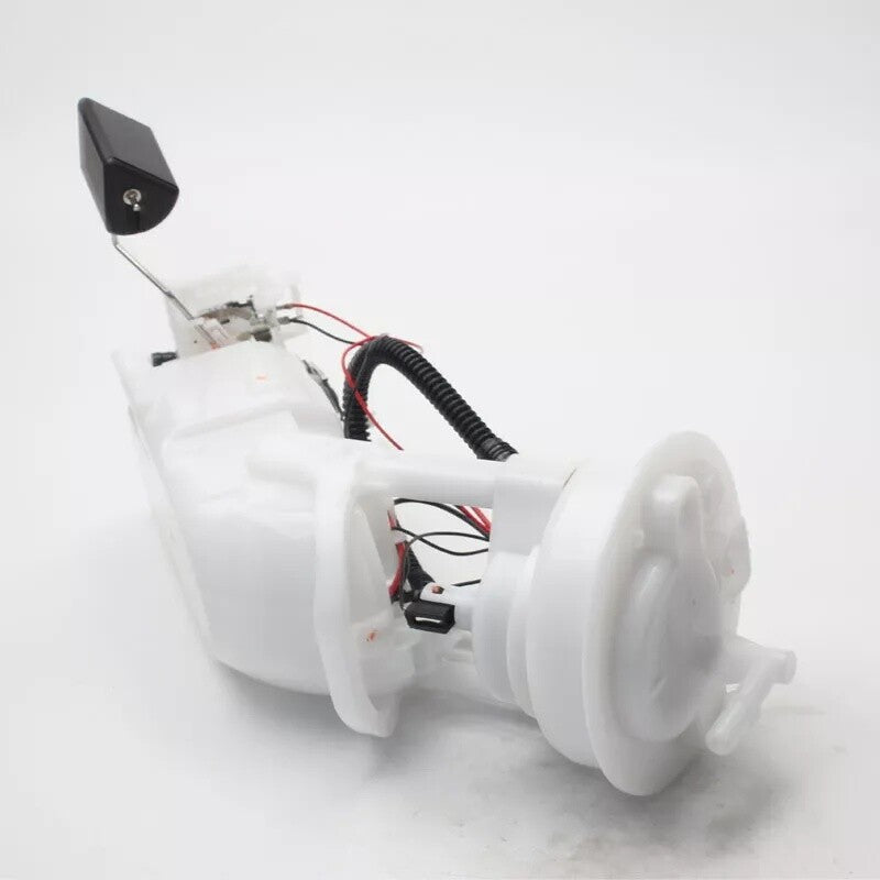 Fuel pump assembly 15100-10G10 for Suzuki AN650 15100-10G10