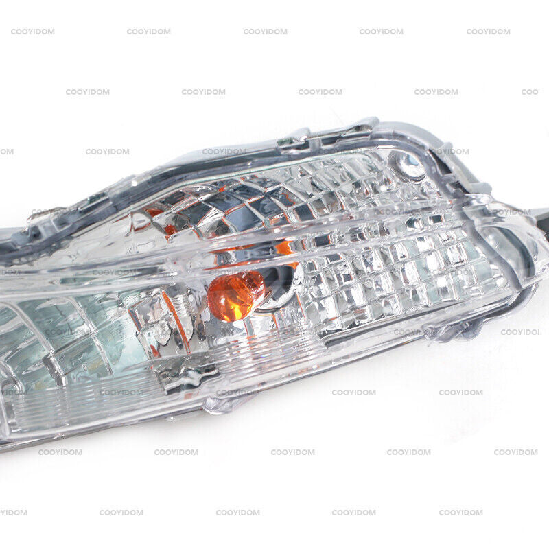 Applicable to for Toyota for Camry 2015 - 2017: Left LED daytime running fog light and turn signal light.