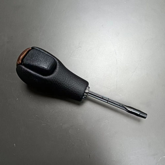 Shifter Knob for BMW 1/3 Series E88 E82 E90 E92 04-10