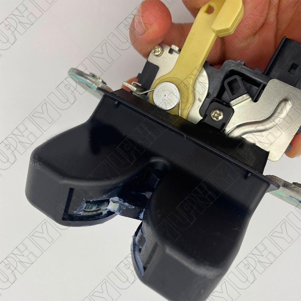 Rear Tailgate Lock Block Actuator 81230-C9000 for Hyundai Creta Ix25 2016-2018