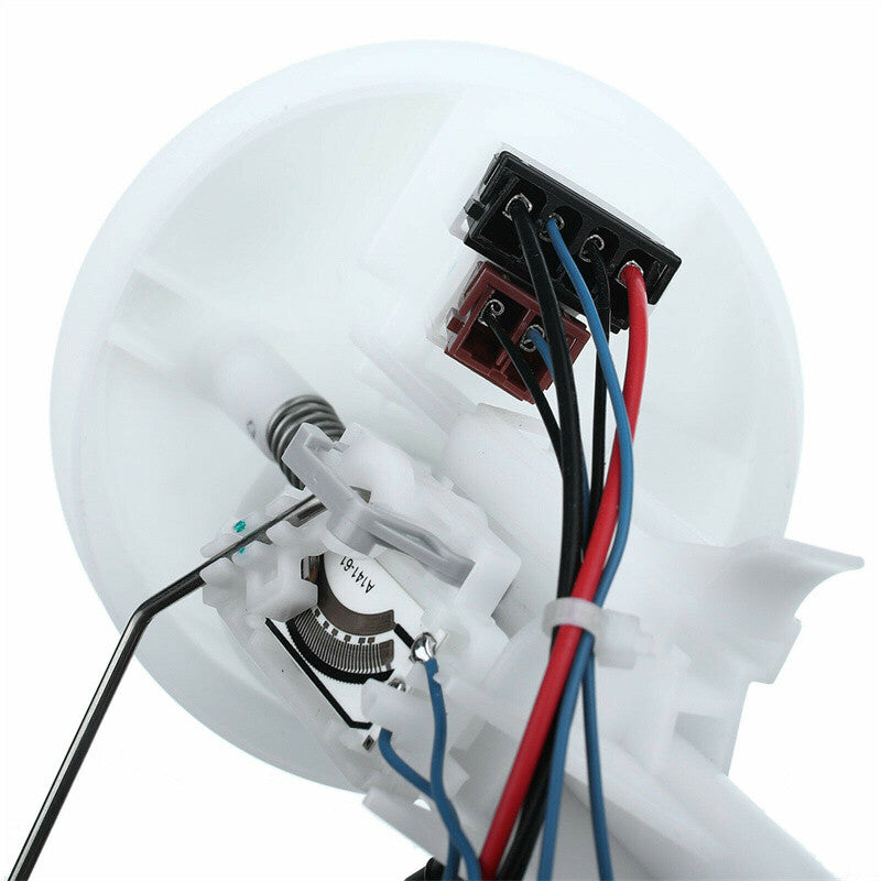The left fuel pump level transmitter is suitable for Mercedes-Benz W203, C230, C240, C320, and C32 AMG models.