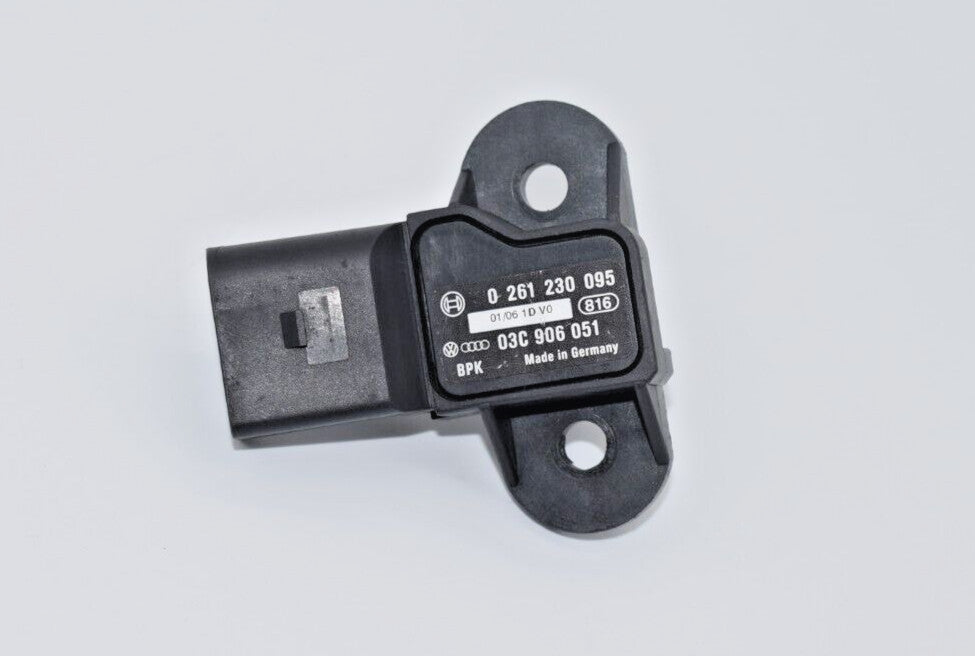 The all-new JR3Z-9G444-B is compatible with the for Ford for Mustang 5.0L V8 2018-2021. JR3Z9G444B O2 oxygen sensor.