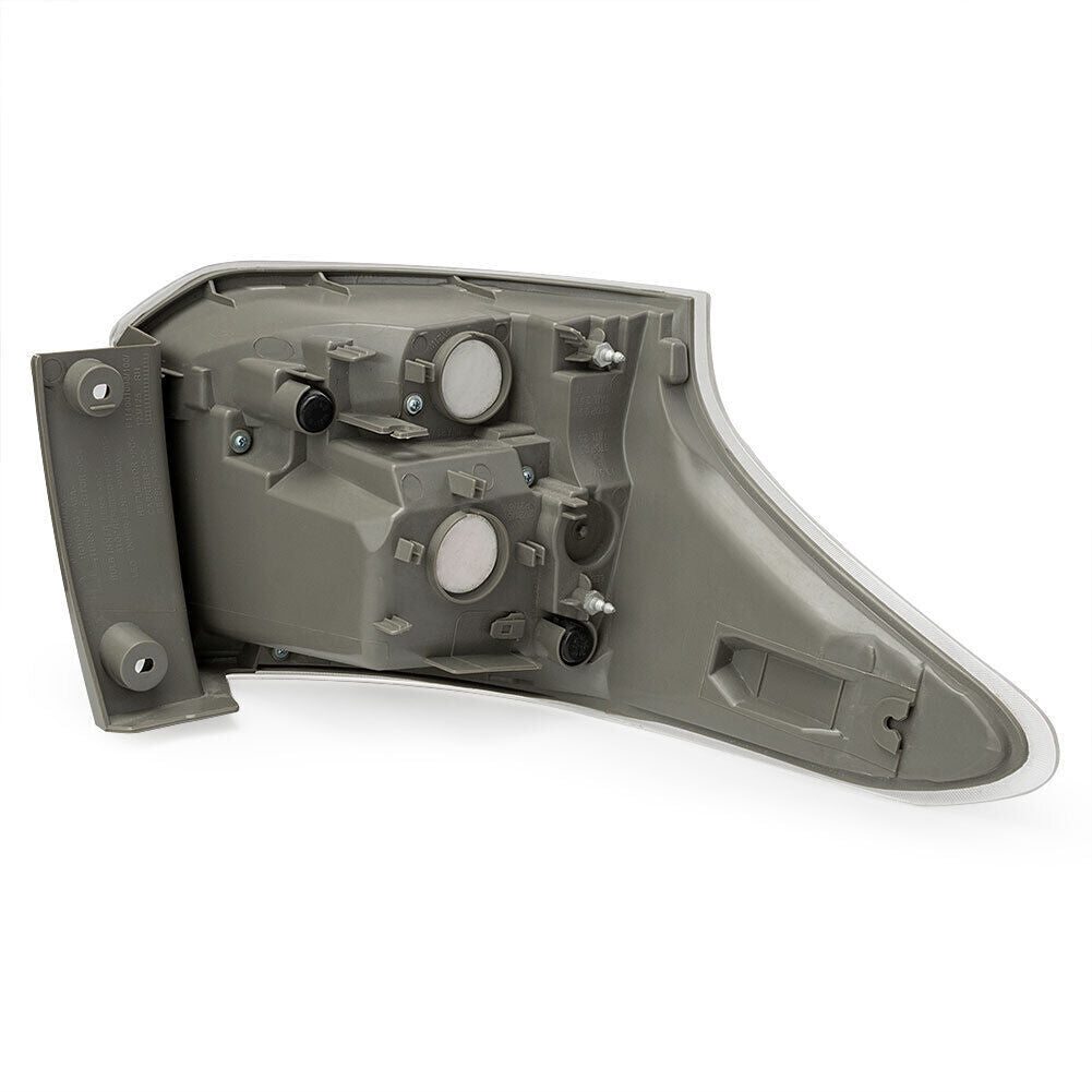 Suitable for Mitsubishi Outlander 2013-2015 rear taillights and brake lights (model 8330A788).