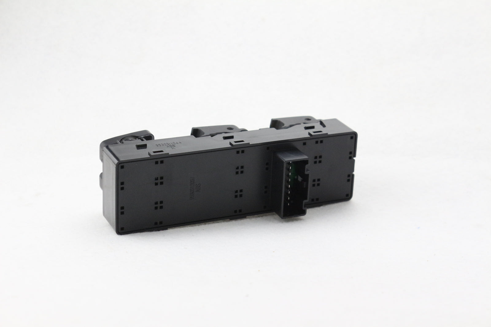1Pc Front Driver Side Power Window Switch 93570-3S000RY for Hyundai Sonata 11-14