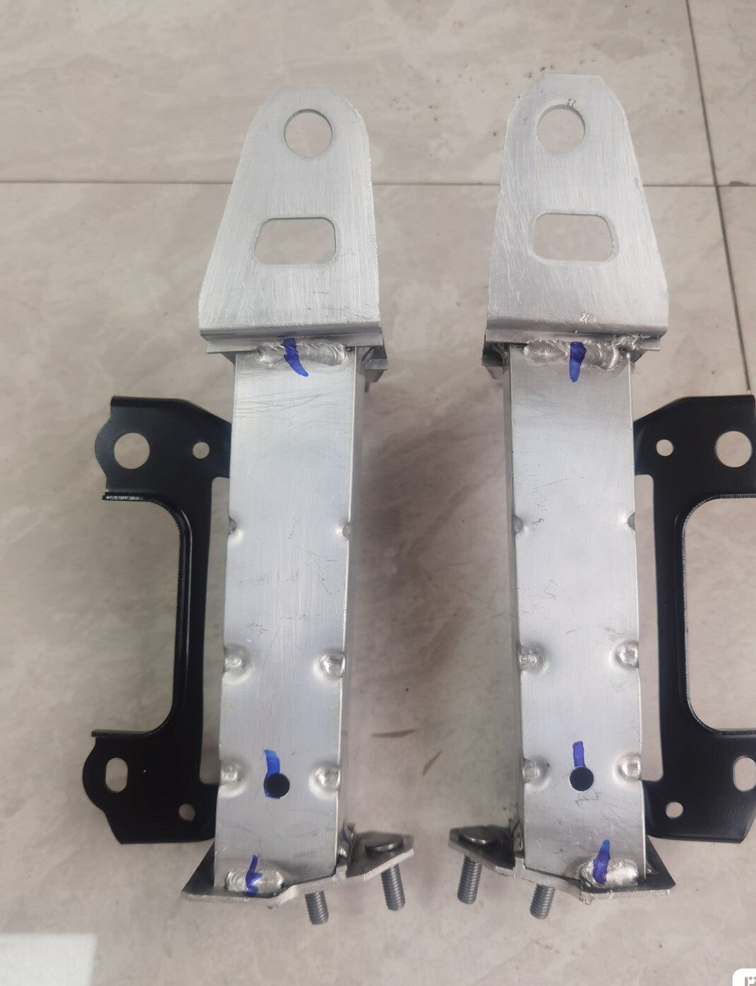 Front Left Bumper Extension 52103-0R030 / 52103-0R040 for 2019-2024 for Toyota RAV4
