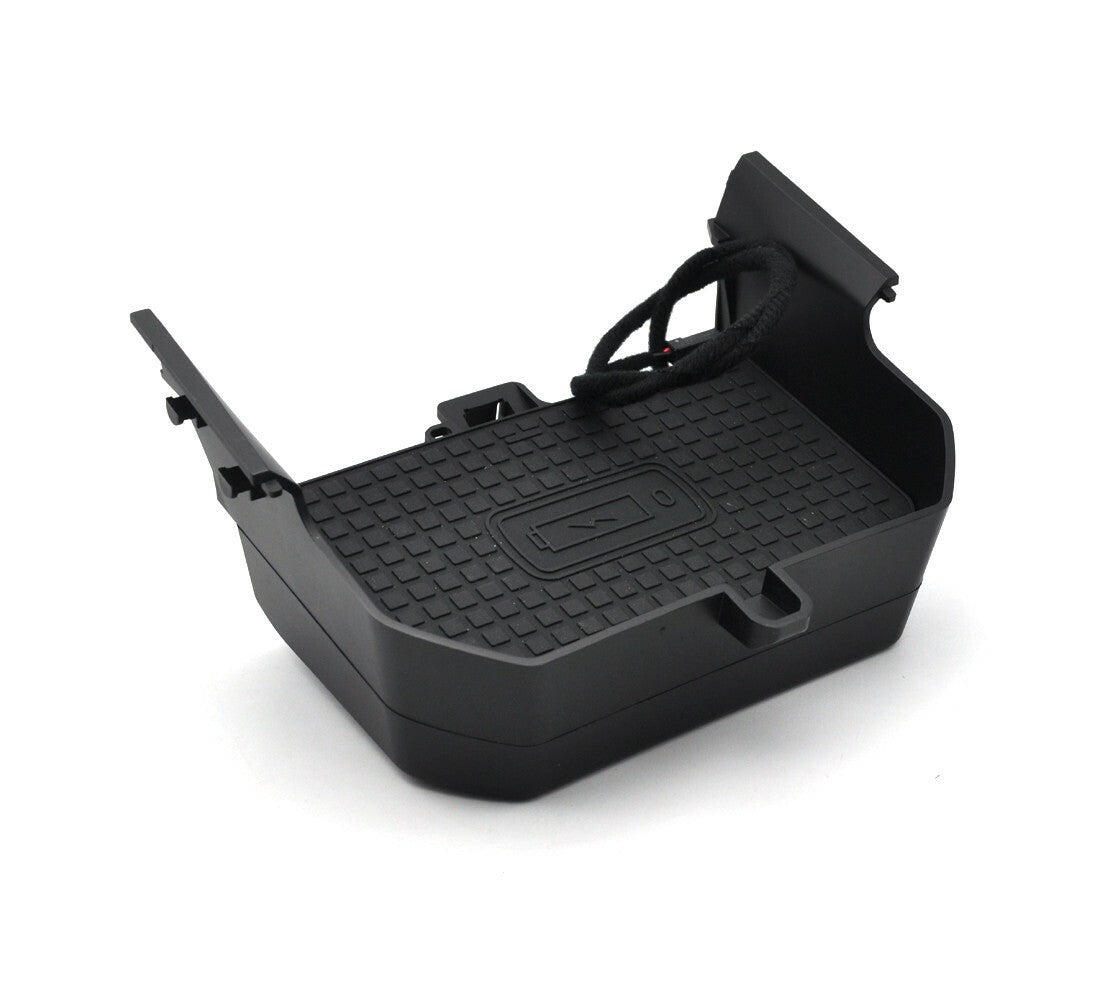 Direct plug play Wireless Charger storage pad for BMW 5 series G30 G31 G38