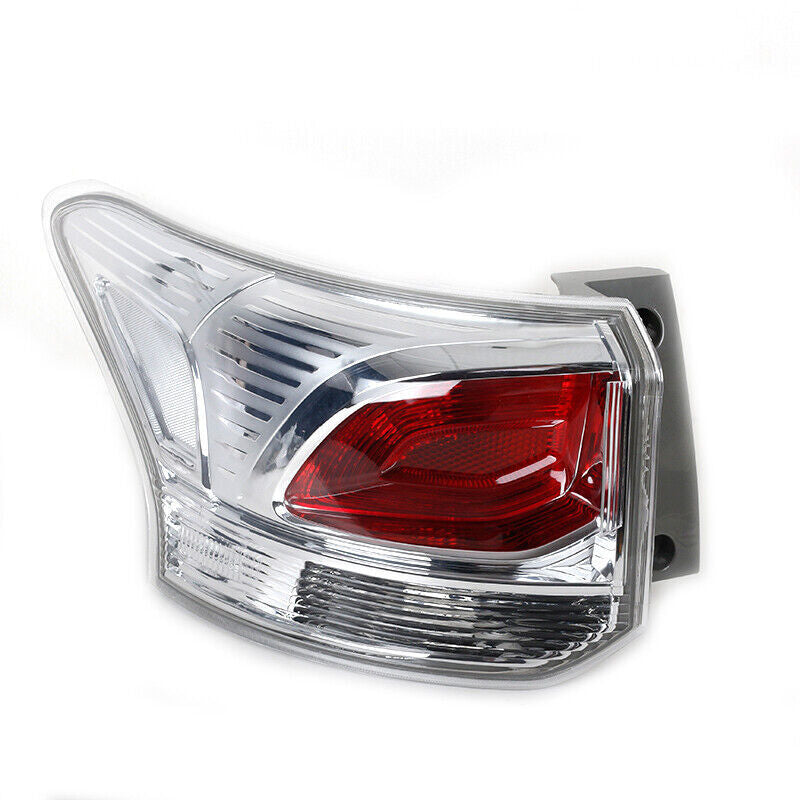 Right drive side rear taillight fog light for Mitsubishi Outlander 2013 2014-15