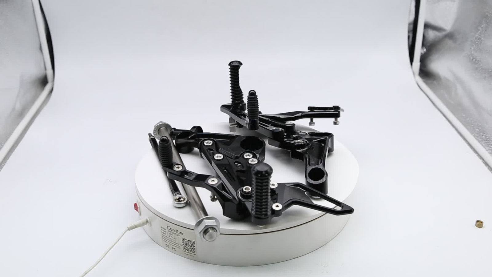 CNC geared footstool footstool and foot spike set suitable for RS660/Tuono 660 2021-2023