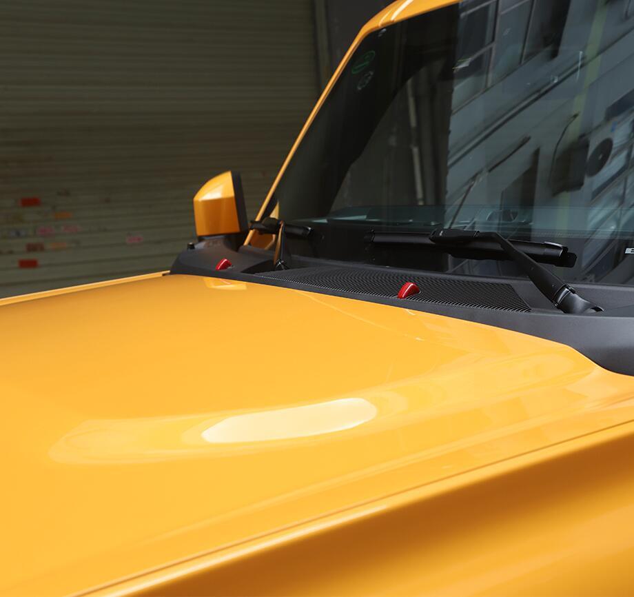 Suitable for 21-23 for Ford for Mustang Red Windshield Washer Sprayer Cover Wiper Sprayer Trim