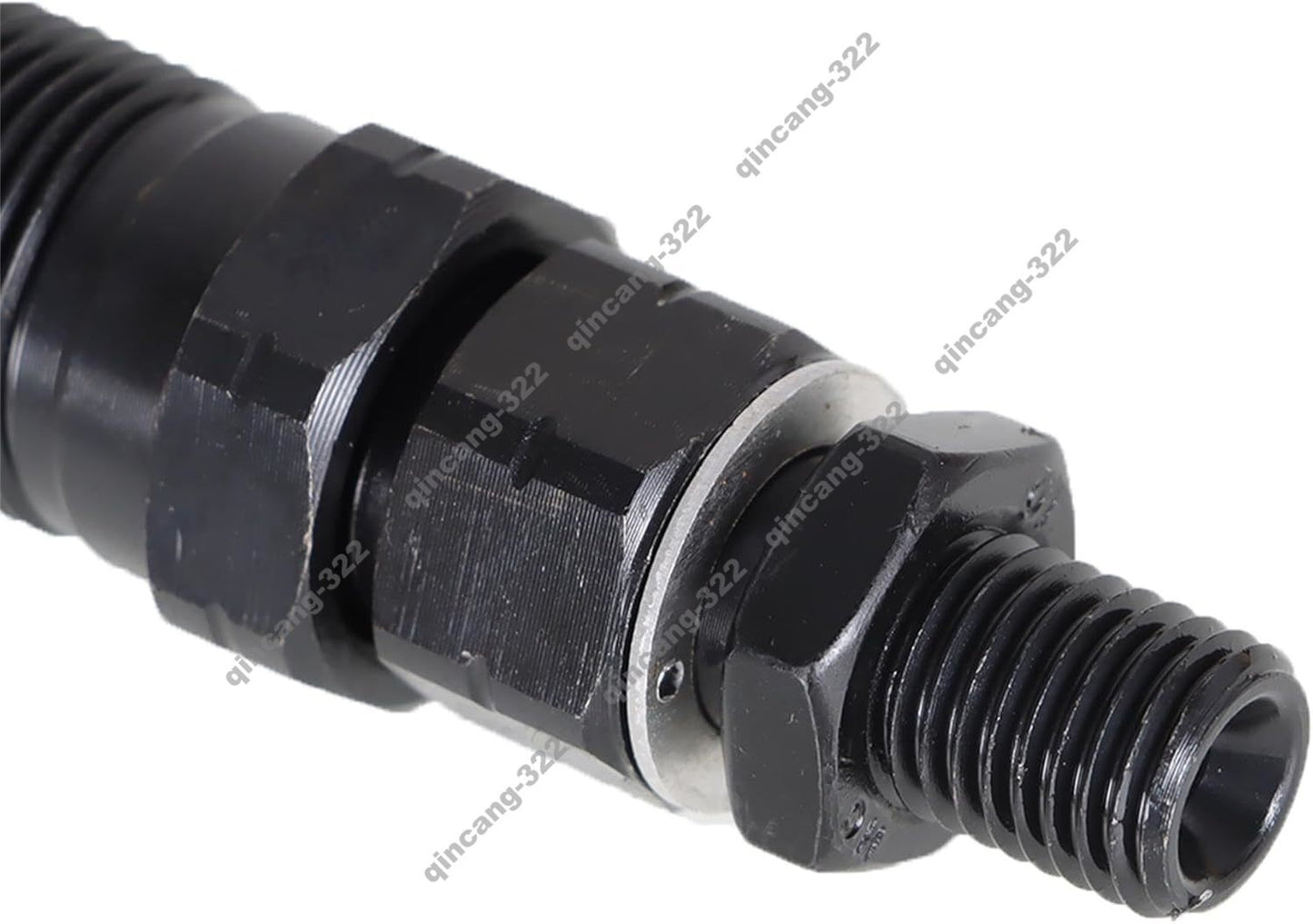Fuel Injector 16032-53902 for Kubota Engine D905 D1005 D1105 V1305 V1505 V1505-T