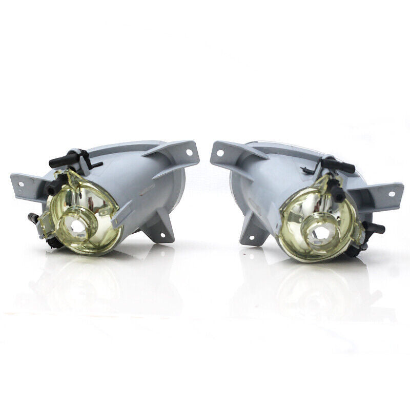1999-06 for Volvo S80, with a pair of fog lights on the left and right sides of the front bumper.