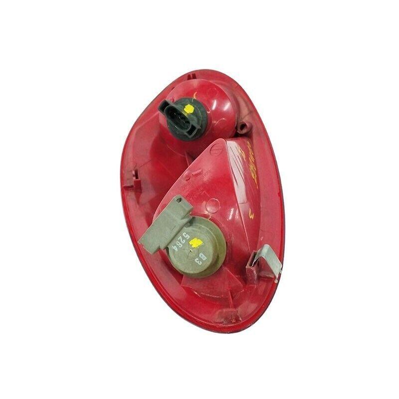 Right passenger-side taillight assembly for Chrysler PT Cruiser 05116222AA