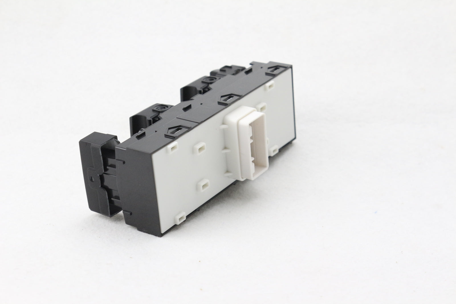 Left Front Driver Door Power Window Switch 93571-M6000 for Kia Forte 2019-2021