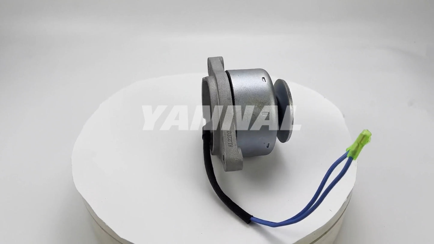 new D722 12V alternator 17531-64012 for Kubota diesel engines.