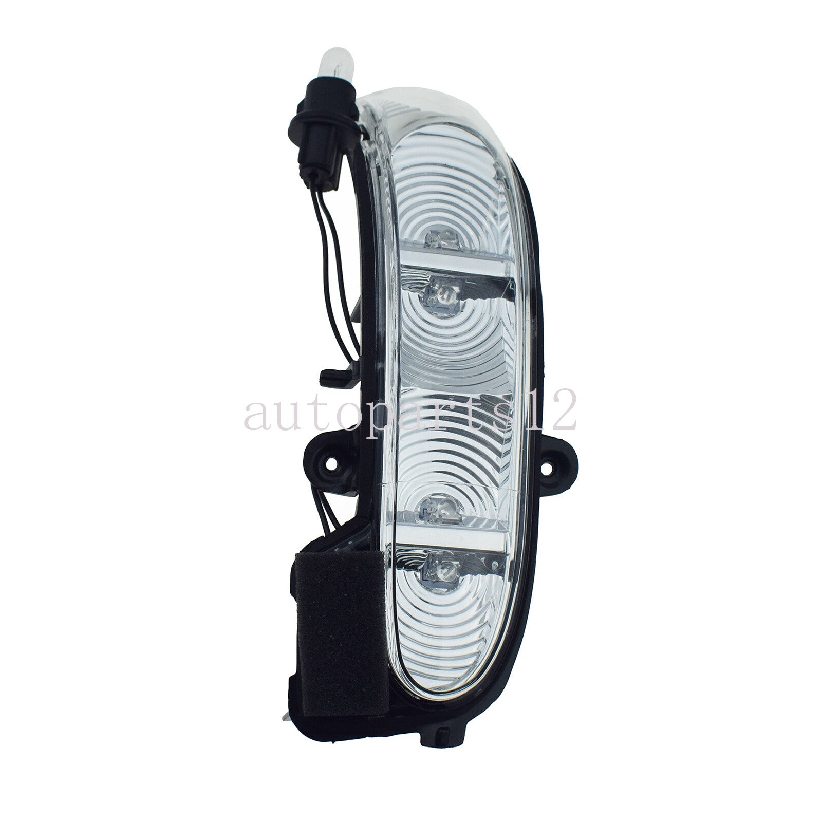 The right-side turn signal light is applicable to for Mercedes-Benz E-Class W211 S211 and G-Class W463-.