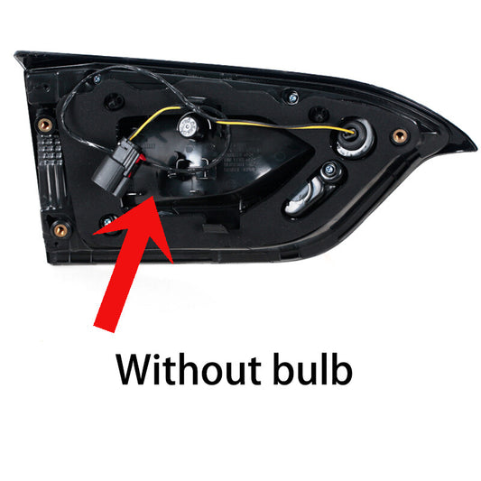 Left inner rear LED taillight brake stop light applicable to for Jeep Cherokee 2019 2020 2021