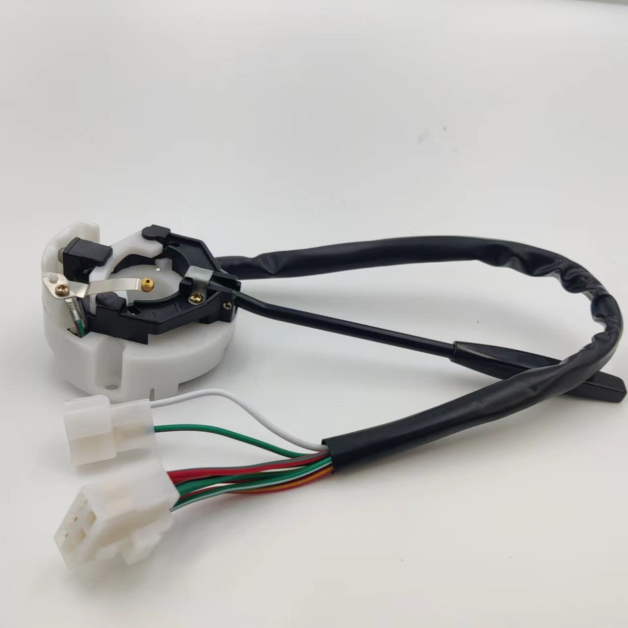 Turn signal switch combination is suitable for Toyota for Land Cruiser FJ40, FJ55, FJ45, and BJ40 models (77-84).