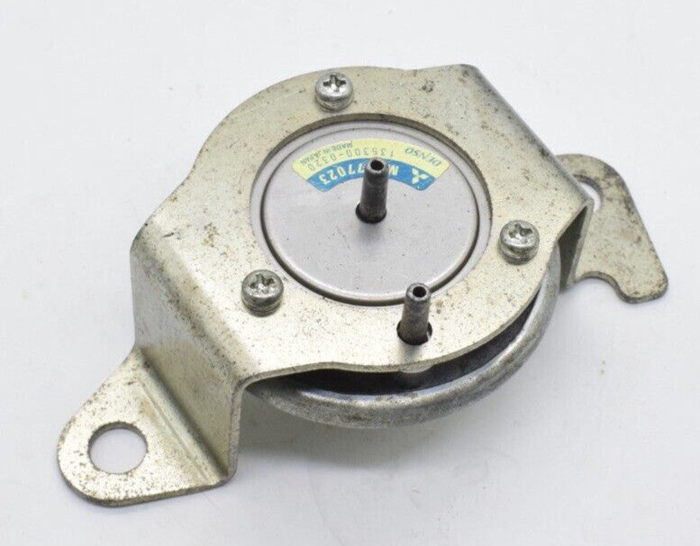 MR577023 High-quality auto parts 135300-0320
