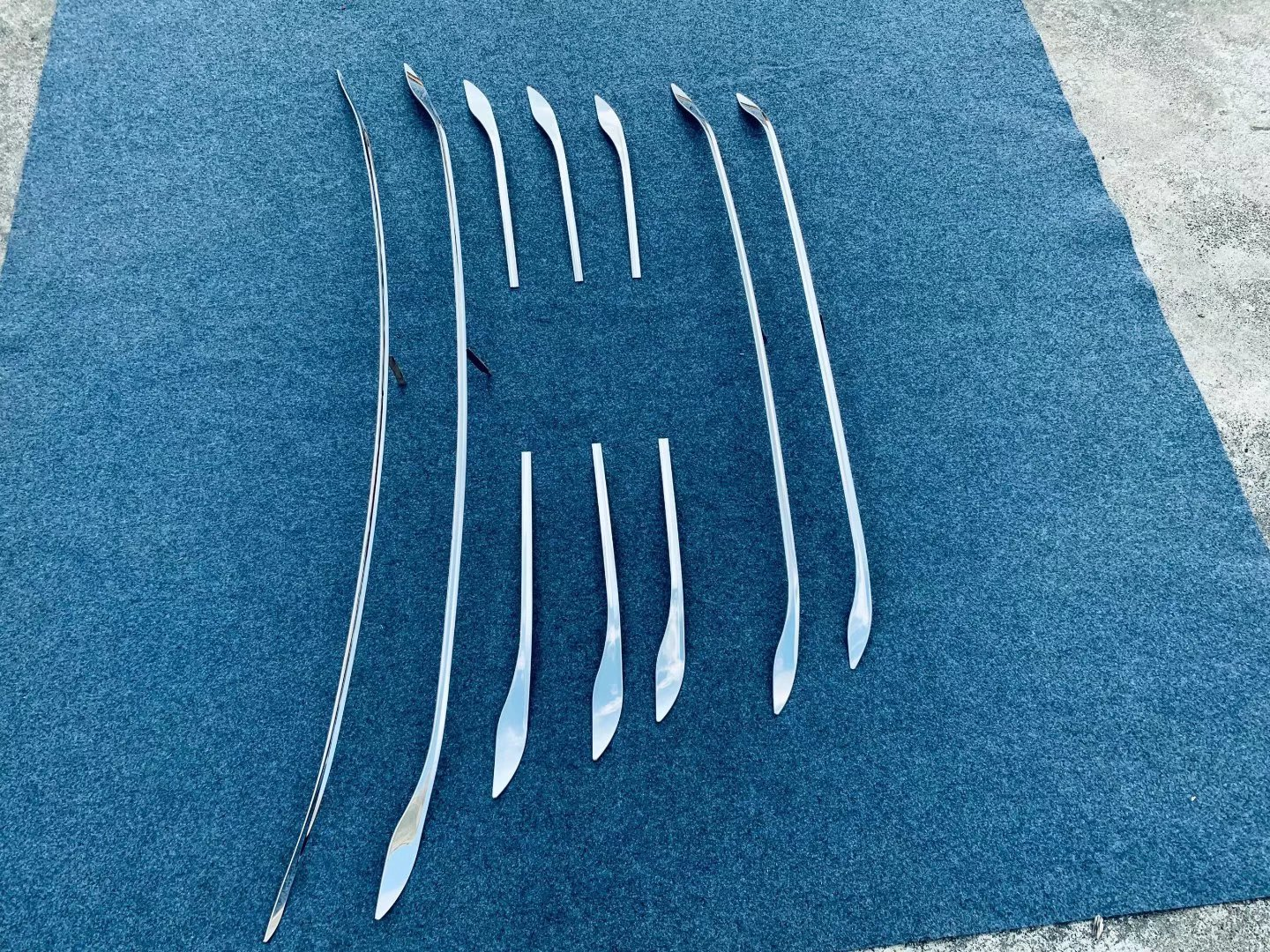 Front Central Grille Strip Molding Steel Trim For 2020-2023 for Toyota Harrier Venza