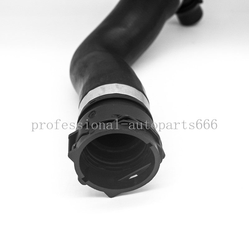 Upper coolant radiator hose suitable for BMW 128i, 328i, 330xi, Z4, E82, E88, E90, E91, E92