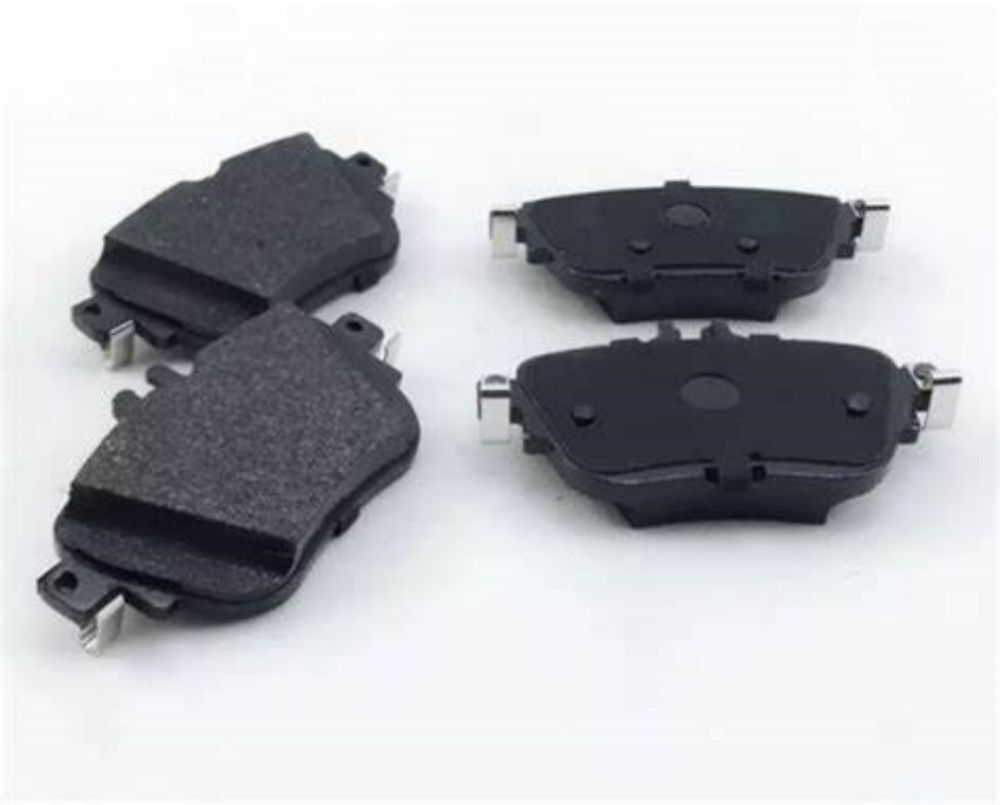 Brake Pads Set fits for Mercedes-Benz W213 E300 E35 E220D 2.0D A0004206100