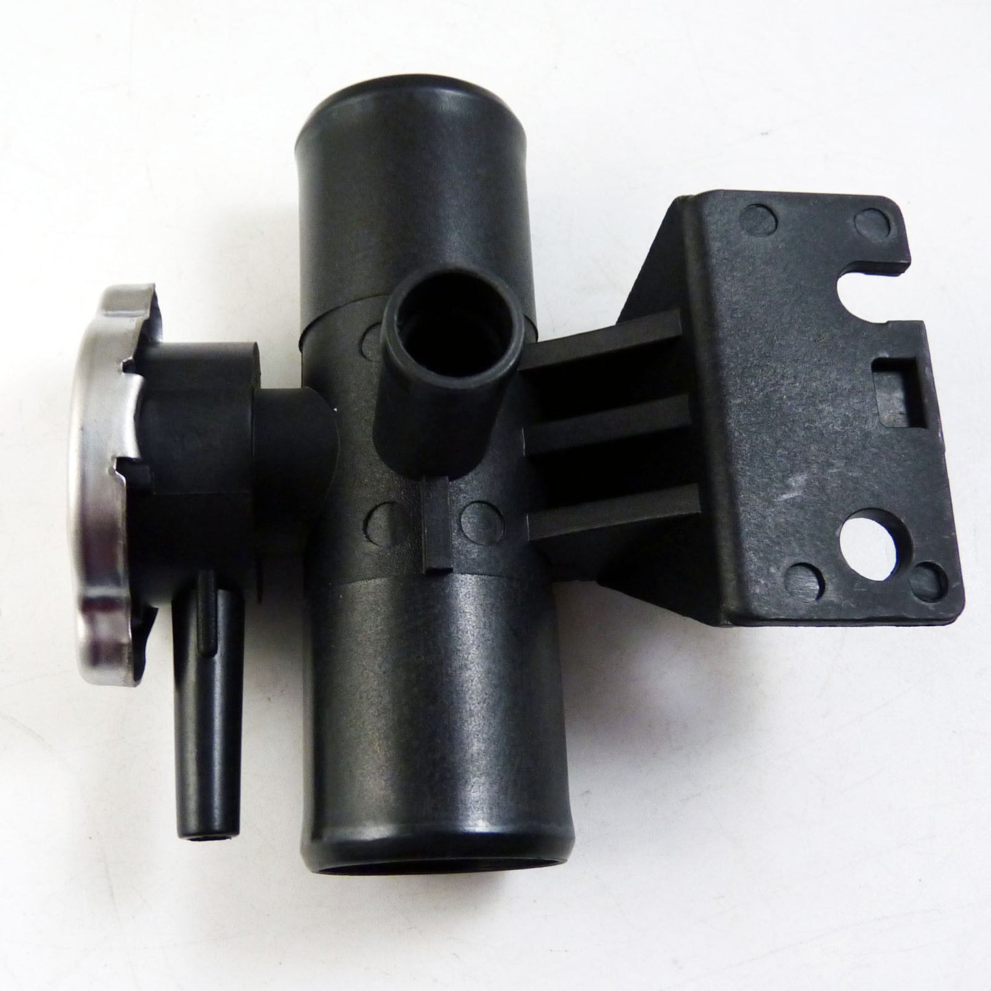 1350A015 Radiator Coolant Filler Neck with Cap, Suitable for Mitsubishi Lancer 08-15
