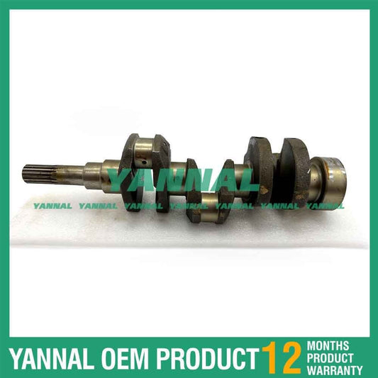 D722 crankshaft 16861-23012 1686123012 is a part for Kubota D722 engine.
