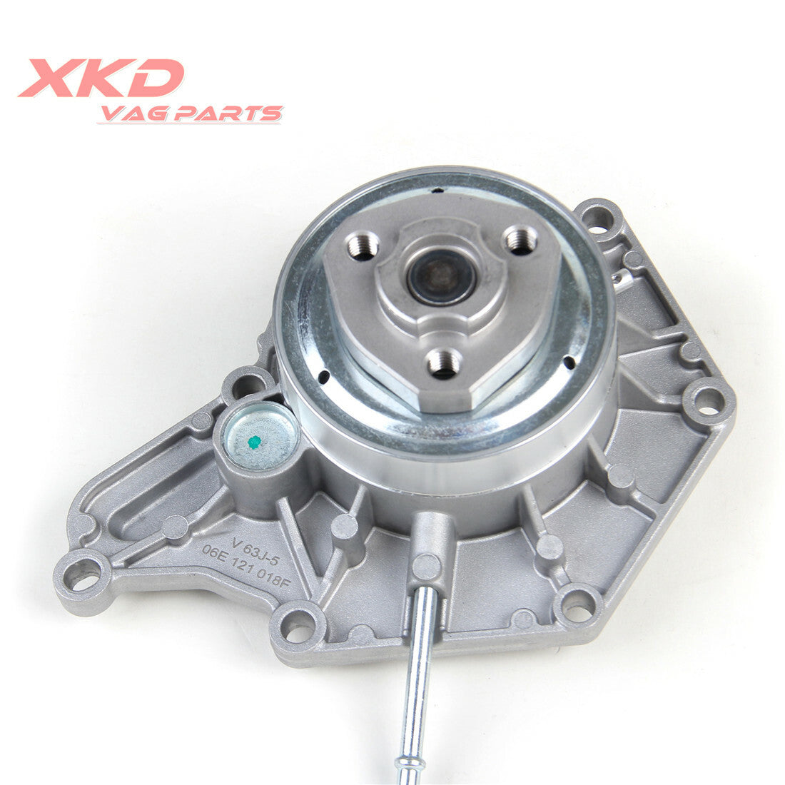 The 3.0T water pump is suitable for Volkswagen Touareg, for Audi A7, and for A8 models. (Model numbers: 06E121018E-)