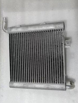 The new auxiliary radiator is suitable for Range Rover Velar/ for Jaguar F-Pace 2.0 3.0 5.0L