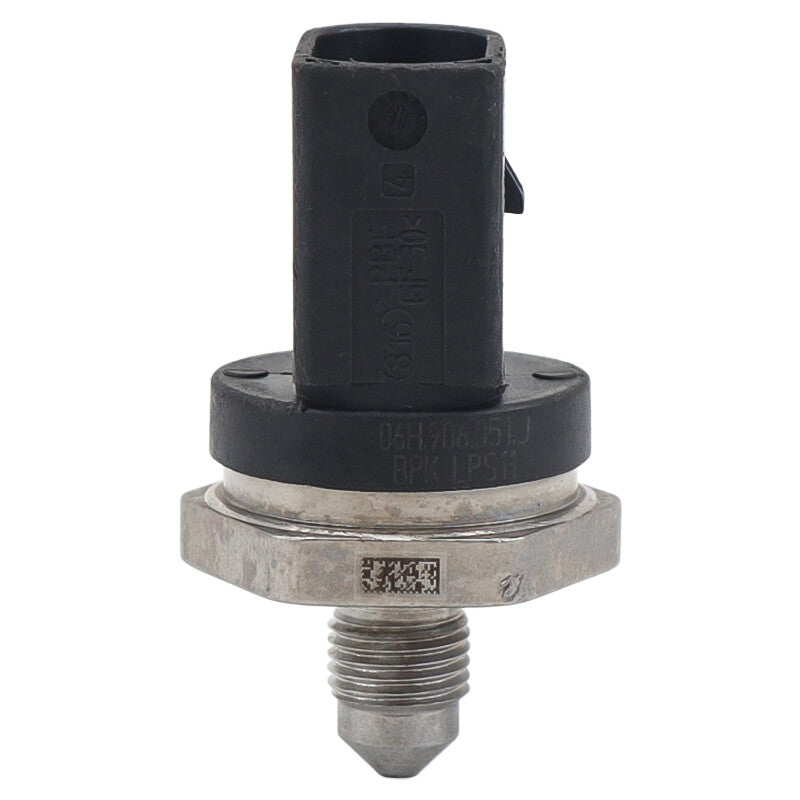 The new 06H906051J fuel pressure sensor is suitable for Audi A5, A6, and Q7, and for Porsche 911 and 718.