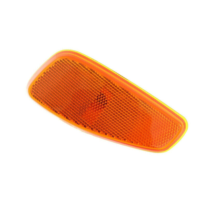 Right front side marker light width indicator light applicable to for Jeep Renegade 2015 - 2016 - 2021
