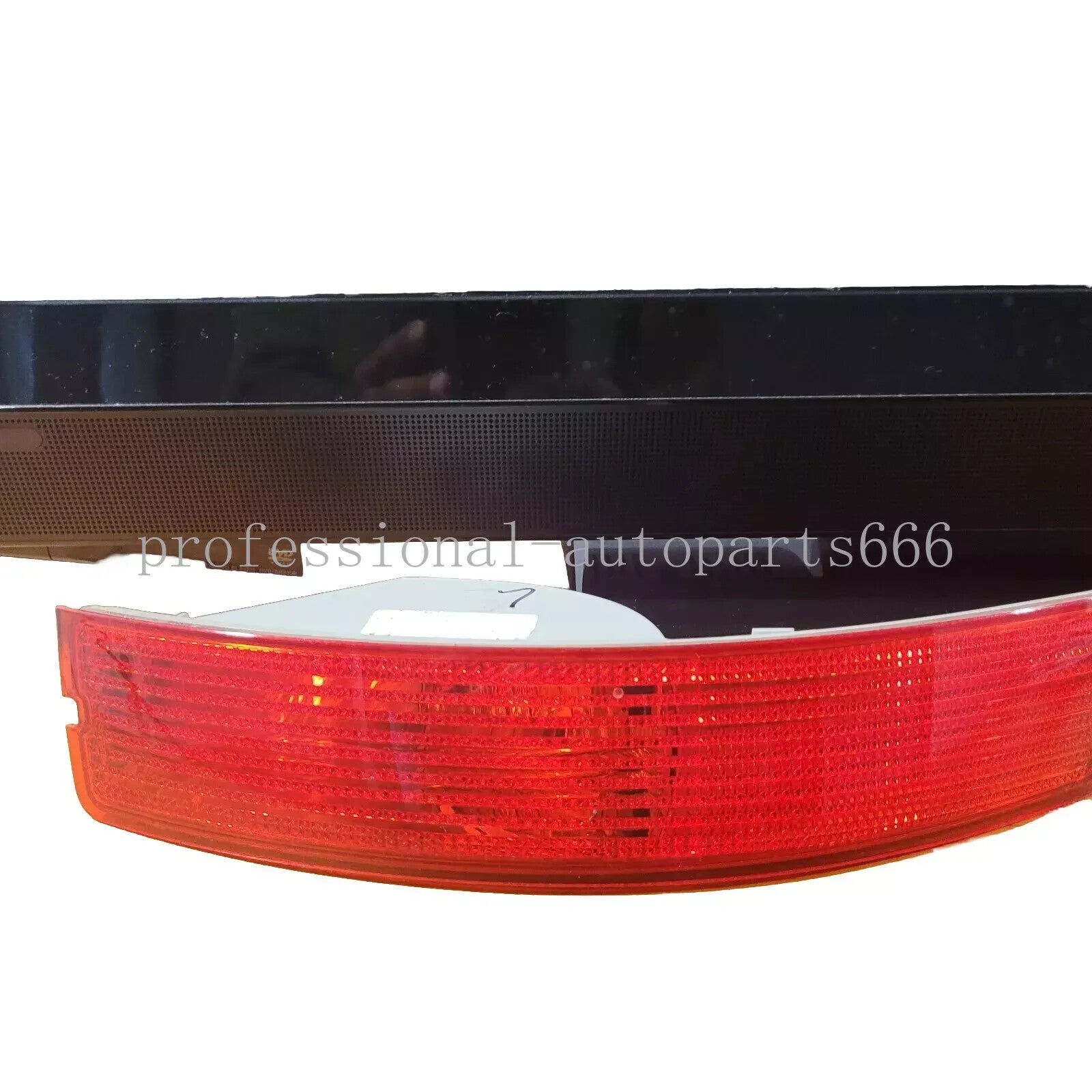 31213647 Left driver's side rear bumper reflector for 2007-2014 for Volvo CX90