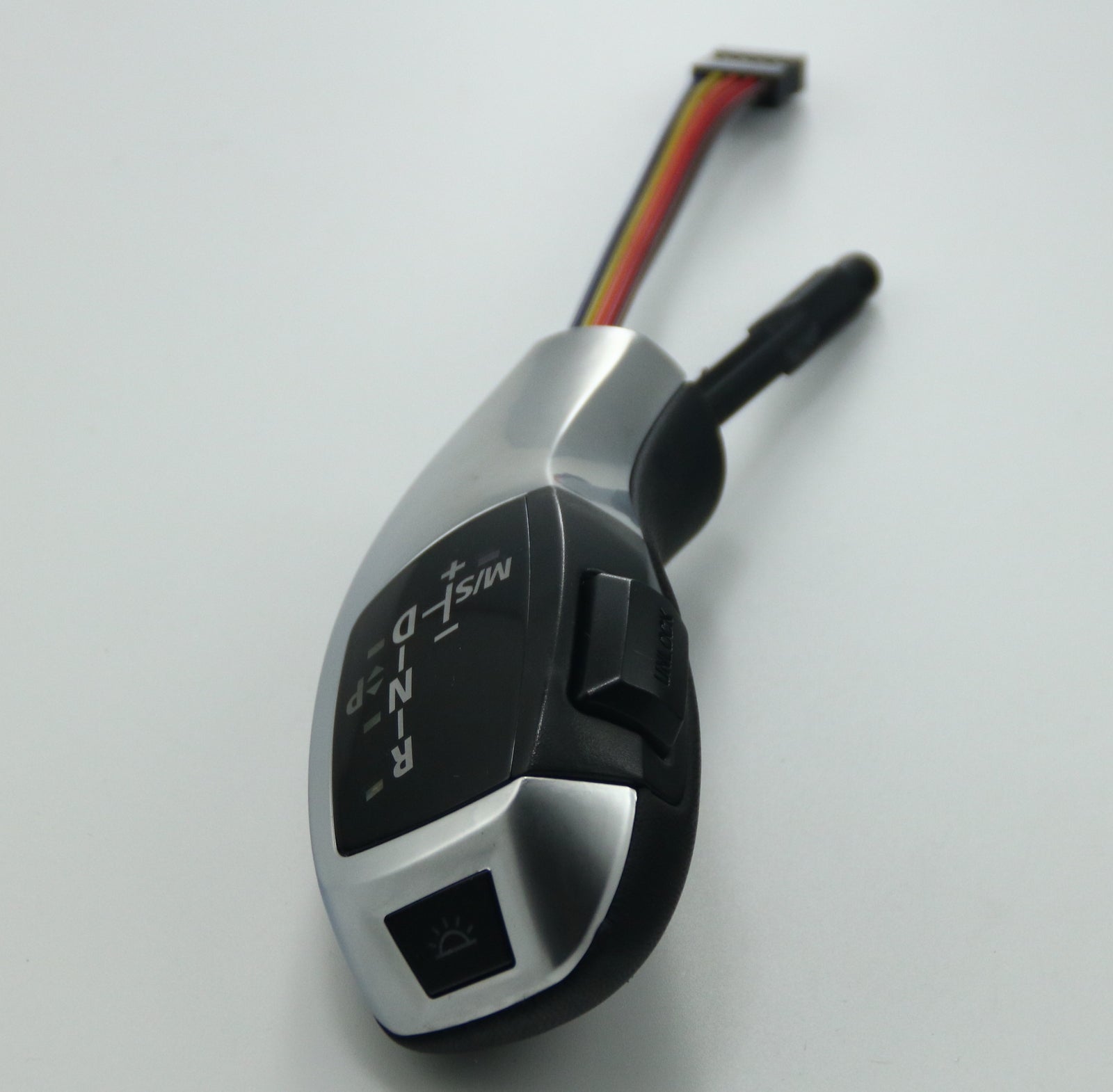 Automatic F30 Style silver LED Shift Knob Gear for BMW E87 E90 E91 E92 E93 Z4 X1