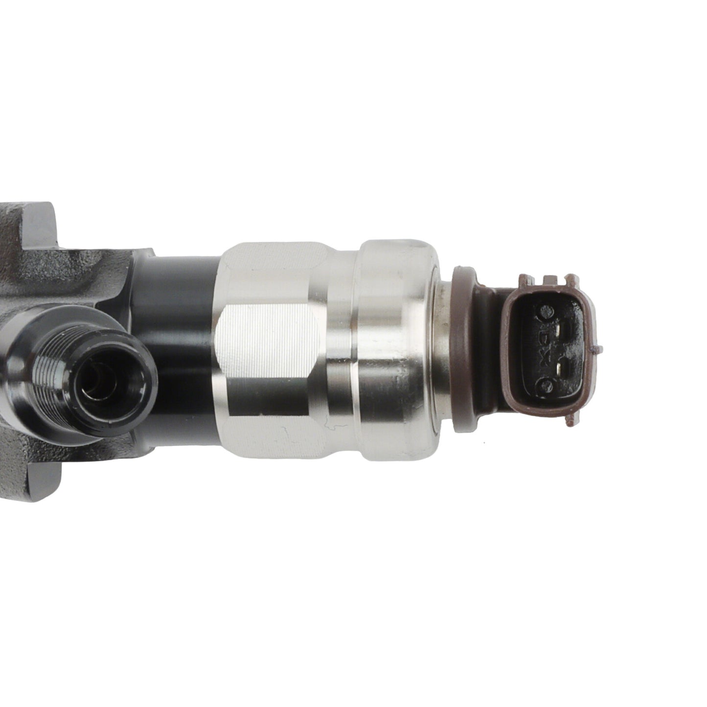 Fuel injectors 095000-6250 and 095000-6251 are suitable for Nissan YD25DDTI Navara D22 16600-EB70C