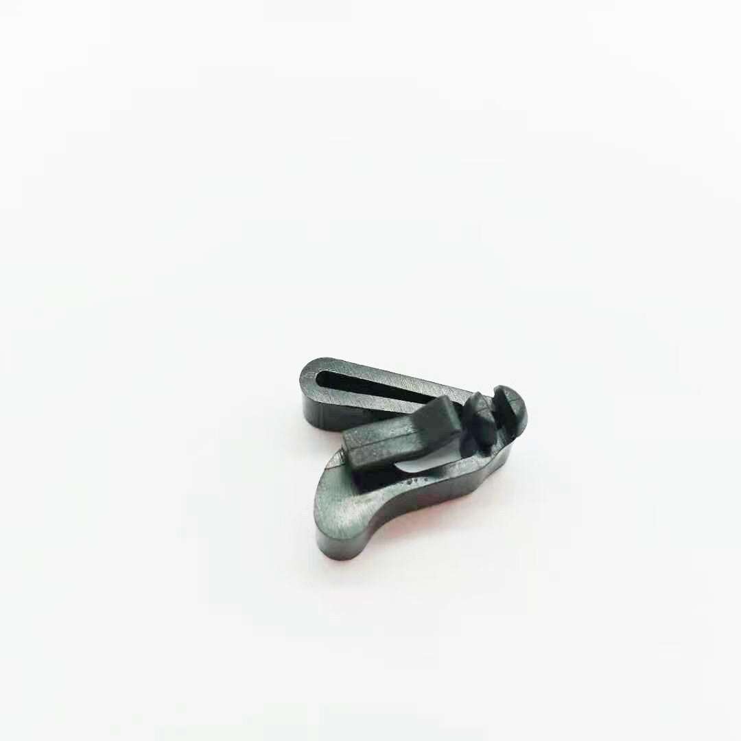 2Pcs Gas Fuel Door Latch Clip BPX700010 for Land Rover Discovery 2 for Range Rover