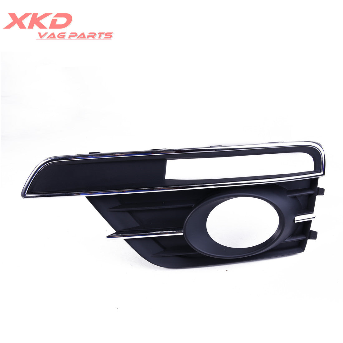 The front left chrome fog light grille is suitable for the for Volkswagen Beetle convertible.