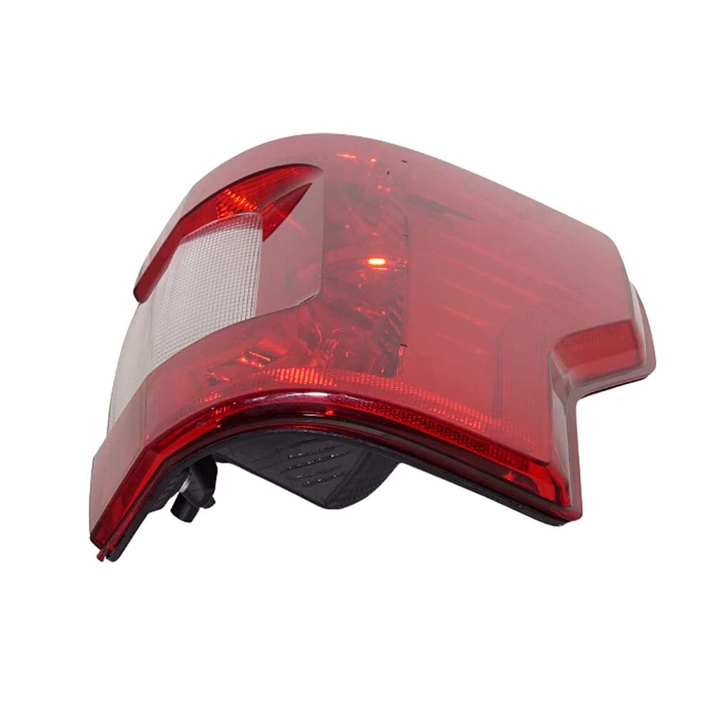 Right rear taillight without LED; includes LED blind spot monitoring; suitable for Ford F250 models 17, 18, and 19.