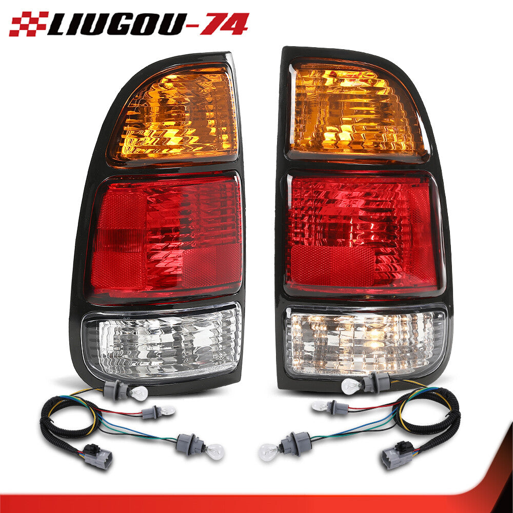 Suitable for 00-06 for Toyota Tundra taillight assembly kit with left and right bulbs