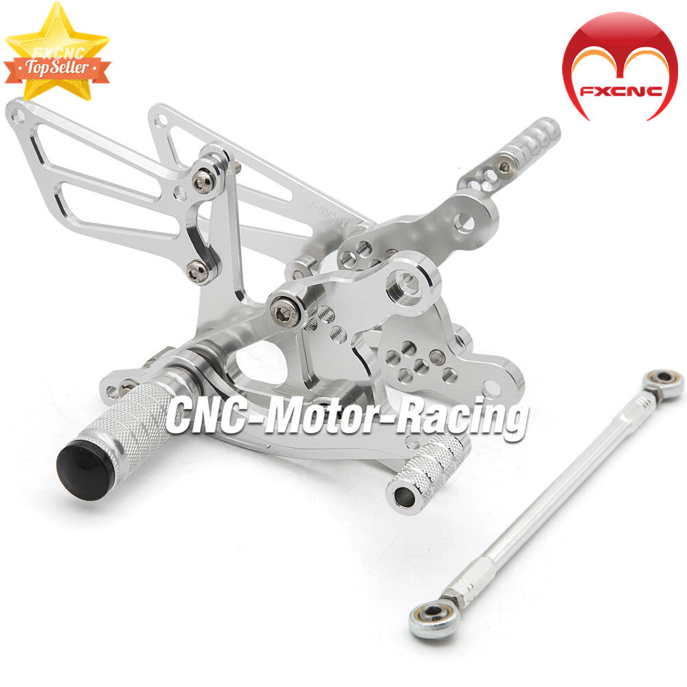 CNC-controlled foot spikes, gears, and footrest pedals are suitable for CBR919RR (1996-1999) and CBR400RR (1993-1999).