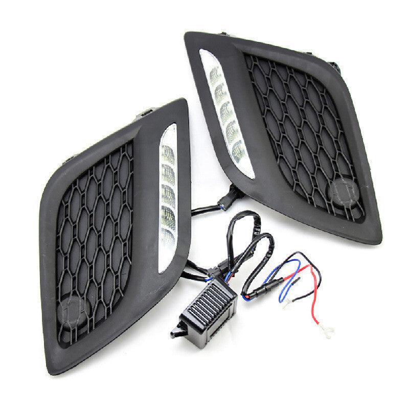 Left and right LED DRL daytime running lights and fog lights are suitable for 2011-2013 for Volvo XC60 models.